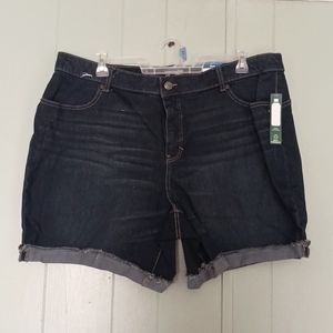 Terra&Sky Bermuda shorts